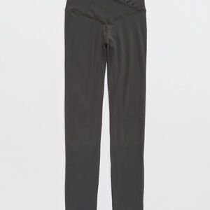 Offline by Aerie crossover leggings